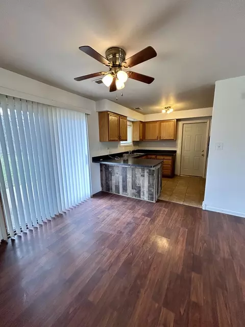 16613 Wedgewood Ave, Markham, IL 60428 photo 5