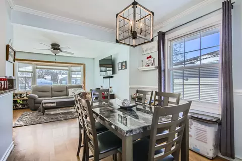 Dining - 1565 Niccon Trl, Algonquin, IL 60102 photo 2 of 2