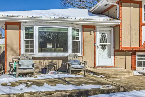 Exterior - 1565 Niccon Trl, Algonquin, IL 60102 photo 3 of 6