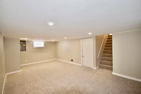 301 E Wood St, Bloomington, IL 61701 photo 19