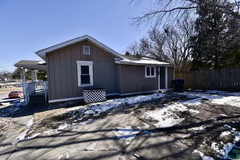 301 E Wood St, Bloomington, IL 61701 photo 21