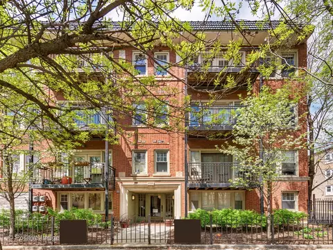 4422 N Ashland Ave #3E, Chicago, IL 60640