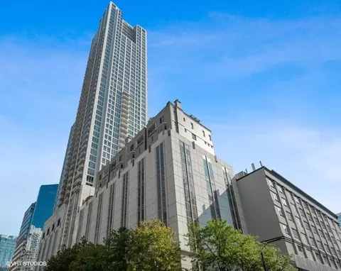 55 Erie St #5001, Chicago, IL 60611