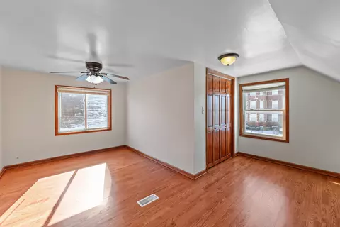 Bedroom - 7313 S Artesian Ave, Chicago, IL 60629 photo 1 of 4