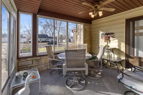 Exterior - 680 S Fraser Ave, Kankakee, IL 60901 photo 3 of 5