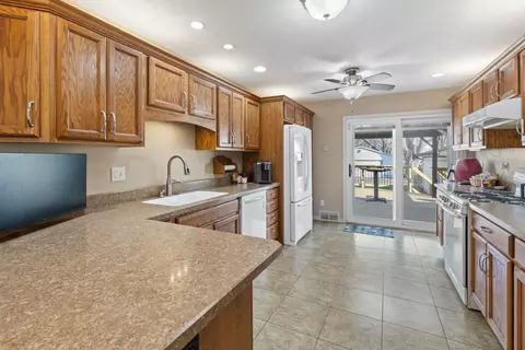 Kitchen - 680 S Fraser Ave, Kankakee, IL 60901 photo 1 of 2