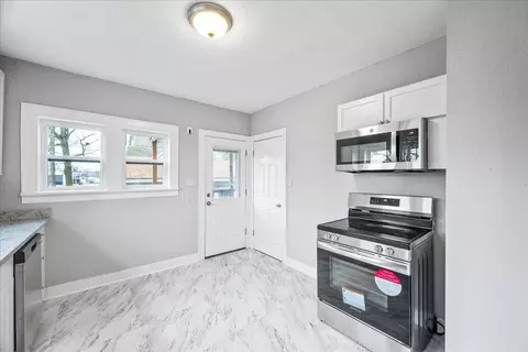 2201 Charleston Ave, Mattoon, IL 61938 photo 8
