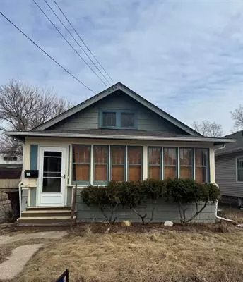 1519 Price St, Rockford, IL 61103