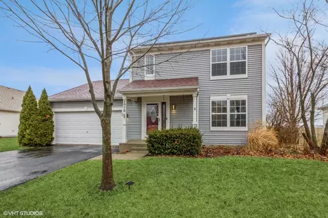 2970 Shetland Ln, Montgomery, IL 60538