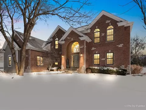 5880 Highland Ln, Crystal Lake, IL 60014