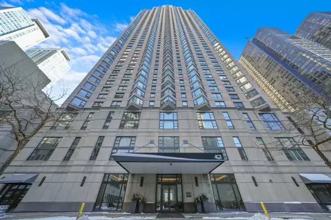 401 E Ontario St #2306, Chicago, IL 60611