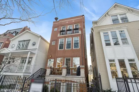 3714 N Greenview Ave #3, Chicago, IL 60613
