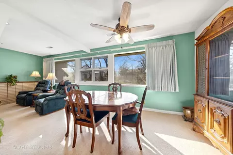 Dining - 1604 E Willow Ave, Wheaton, IL 60187 photo 1 of 2