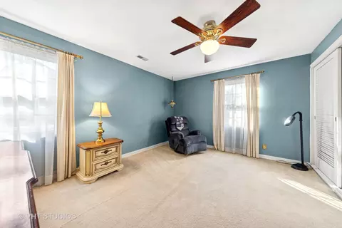 Bedroom - 1604 E Willow Ave, Wheaton, IL 60187 photo 1 of 4
