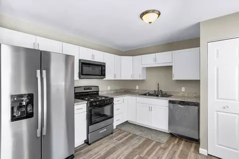 1506 Centennial Dr, Champaign, IL 61821 photo 13