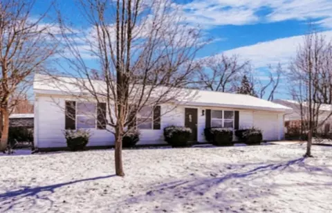 1506 Centennial Dr, Champaign, IL 61821 photo 5