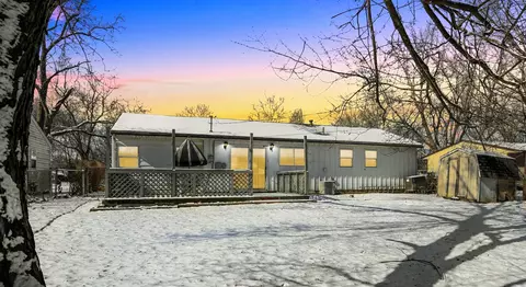 1506 Centennial Dr, Champaign, IL 61821 photo 3