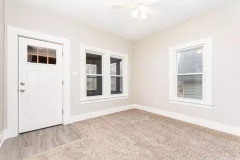841 Bowditch Ave, Aurora, IL 60506 photo 4