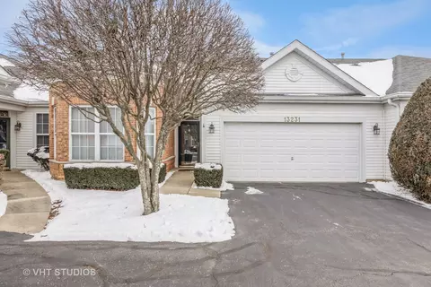 13231 S Carlisle Ln, Plainfield, IL 60544