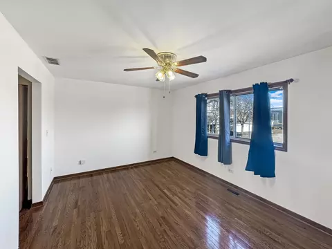 Bedroom - 415 Farmbrook Ct, Romeoville, IL 60446 photo 2 of 3