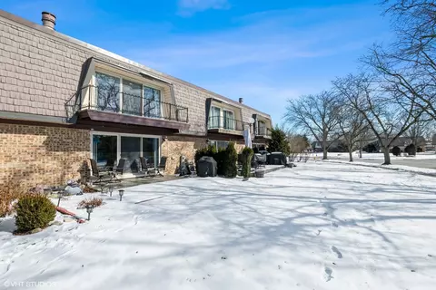 34 Cour D Alene Ct, Palos Hills, IL 60465