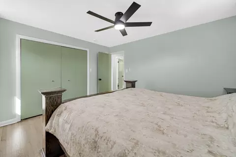 422 E Harrison St, Elmhurst, IL 60126 photo 15