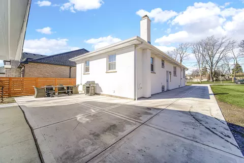 422 E Harrison St, Elmhurst, IL 60126 photo 21