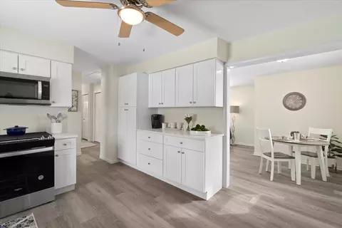 Entry Way - 1000 Fortress Dr, Mchenry, IL 60050 photo 1 of 2