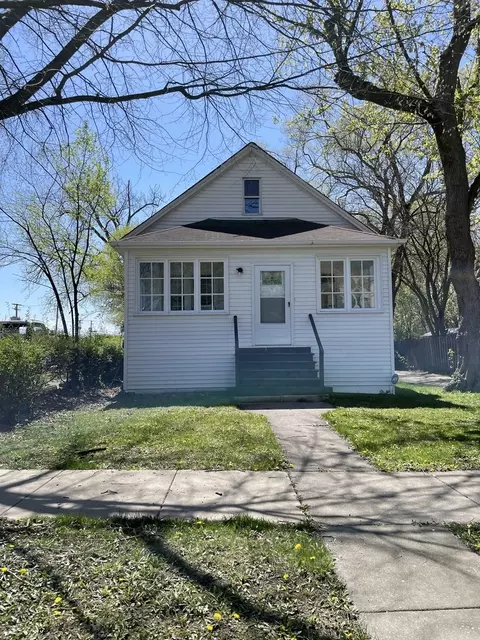 Undisclosed, Glenview, IL 60025 photo 1