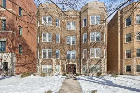 7362 Lake St #1W, River Forest, IL 60305