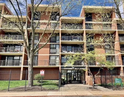 3021 S Michigan Ave #515, Chicago, IL 60616