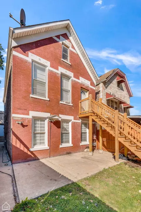 2000 S Washtenaw Ave, Chicago, IL 60608