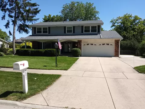 5 S621 Ridgeview Ln, Naperville, IL 60540