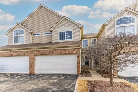 83 E Haines Dr, Hainesville, IL 60030