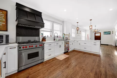 Kitchen - 11313 S Bell Ave, Chicago, IL 60643 photo 2 of 2