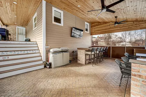 Exterior - 11313 S Bell Ave, Chicago, IL 60643 photo 5 of 7