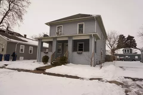 1028 Victoria Ave, North Chicago, IL 60064
