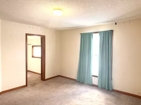 301 E Van Buren St, Ohio, IL 61349 photo 20