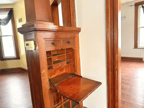 301 E Van Buren St, Ohio, IL 61349 photo 15