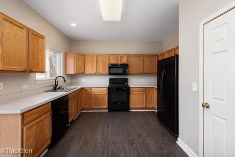 6304 Clifton Ct, Plainfield, IL 60586 photo 8