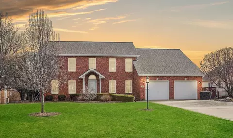 Exterior - 385 Coventry Ln, Crete, IL 60417 photo 5 of 5