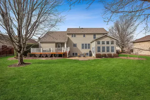 Exterior - 385 Coventry Ln, Crete, IL 60417 photo 4 of 5