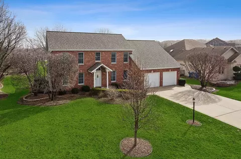 385 Coventry Ln, Crete, IL 60417