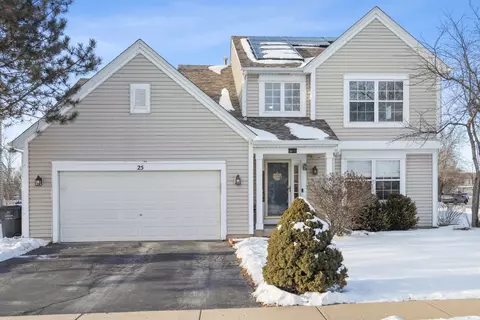 25 Stratford Ct, South Elgin, IL 60177