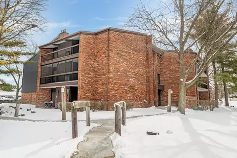 14517 Sussex Ct #G3, Oak Forest, IL 60452