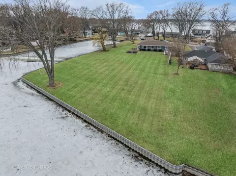 View/Area - 37023 N Stanton Point Rd, Ingleside, IL 60041 photo 4 of 12