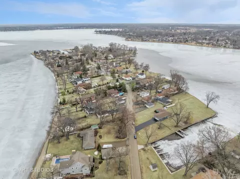 View/Area - 37023 N Stanton Point Rd, Ingleside, IL 60041 photo 7 of 12