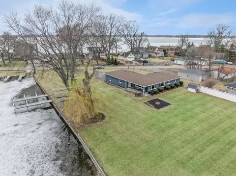View/Area - 37023 N Stanton Point Rd, Ingleside, IL 60041 photo 3 of 12