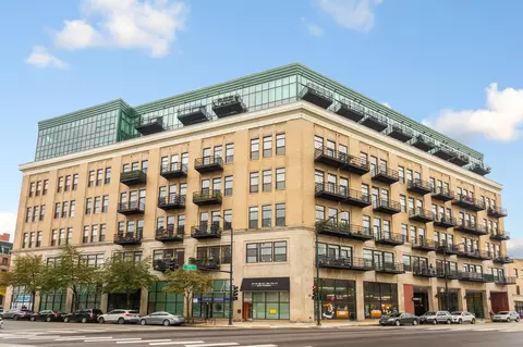 1645 W Ogden Ave #619, Chicago, IL 60612