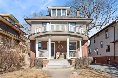 731 Lincoln St, Evanston, IL 60201